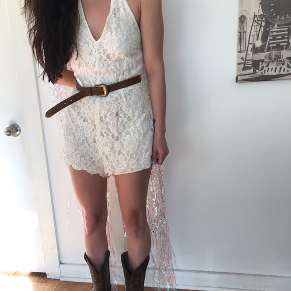 White Lace Romper - Picture 4 of 4
